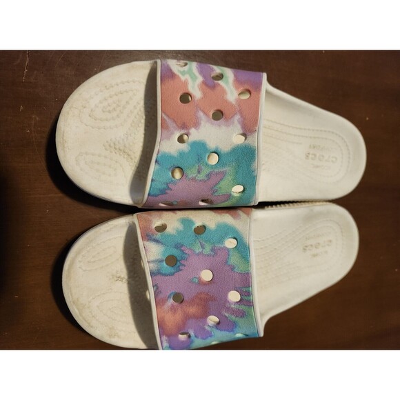 Crocs Tie Dye Graphic Classic Slip On Shoes Women's Size 7 White Colorful Slide - Picture 4 of 8